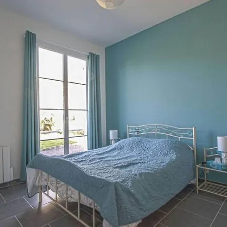 Seaside Escape For Families *