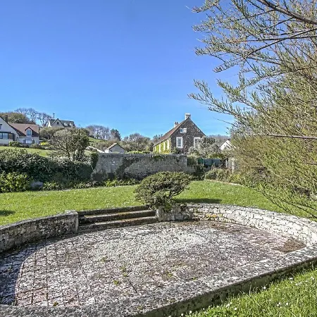 Seaside Escape For Families Ferienhaus Sainte-Honorine-des-Pertes